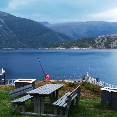 Polar Spot Campsite Nygardsjoen