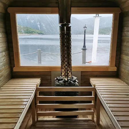 Polar Spot Camping